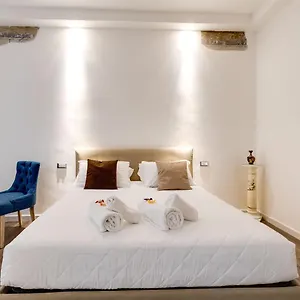 https://domus-romana-rome.it-romehotels.com